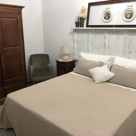 Bed & Breakfast Il Fiore Bianco 3*
